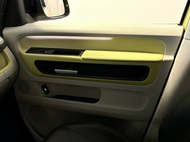 volkswagen-id-buzz-elektrisitet-2024-big-18