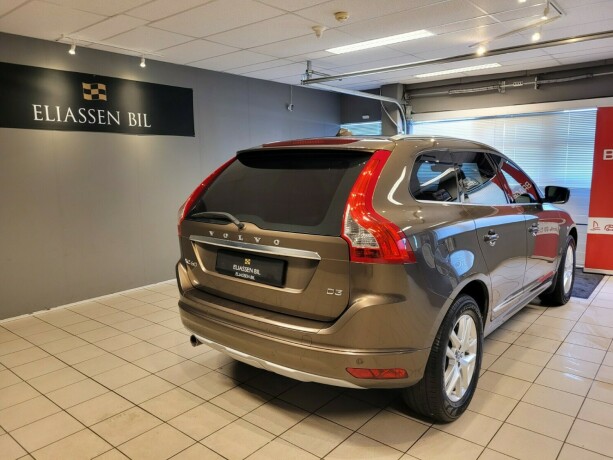 volvo-xc-60-diesel-2017-big-5