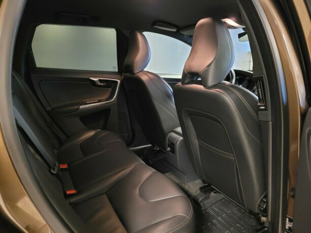 volvo-xc-60-diesel-2017-big-16