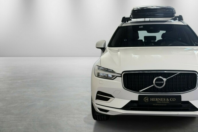 volvo-xc-60-elektrisitetbensin-2018-big-4