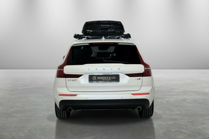volvo-xc-60-elektrisitetbensin-2018-big-10