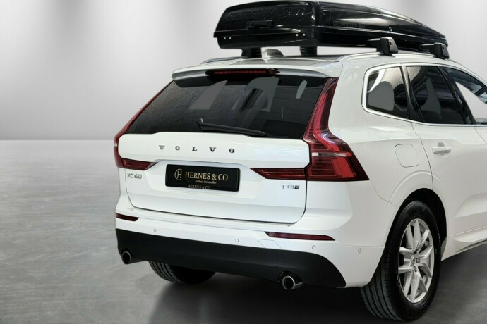volvo-xc-60-elektrisitetbensin-2018-big-8