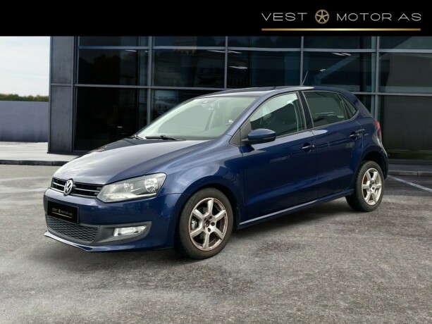 volkswagen-polo-bensin-2013-big-2