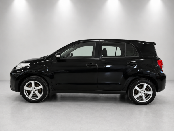 toyota-urban-cruiser-diesel-2010-big-4