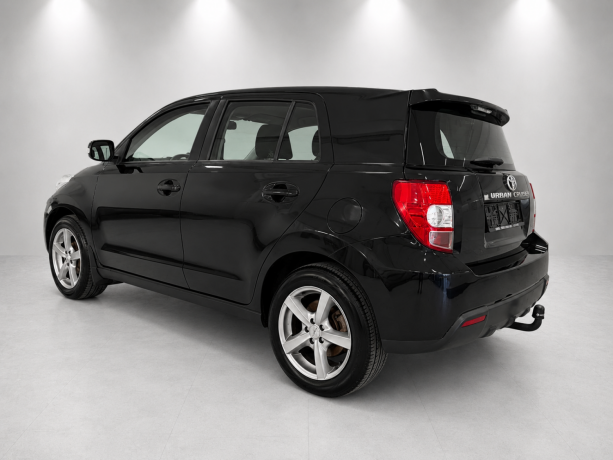 toyota-urban-cruiser-diesel-2010-big-3