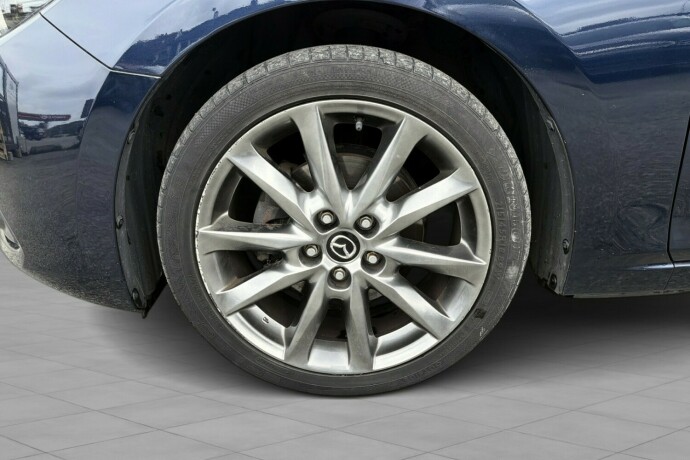 mazda-3-diesel-2017-big-18