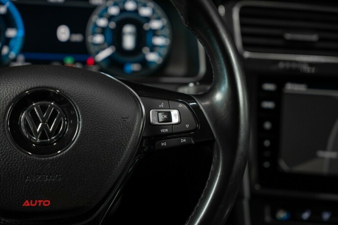 volkswagen-golf-elektrisitet-2019-big-29
