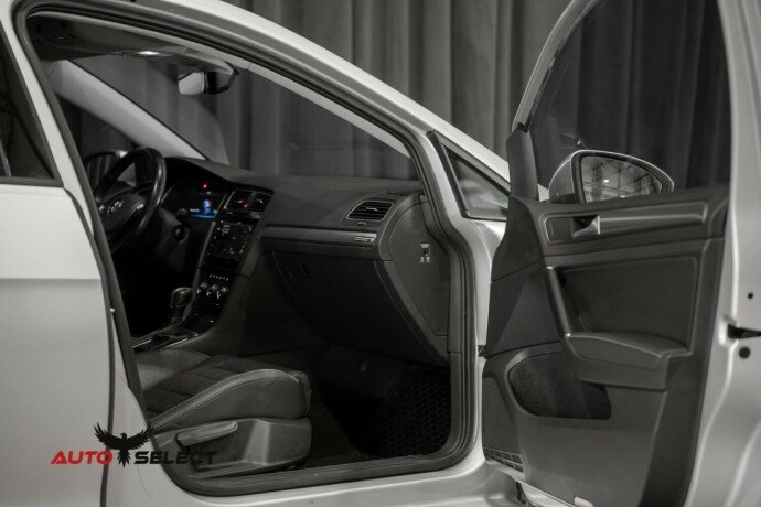 volkswagen-golf-elektrisitet-2019-big-17