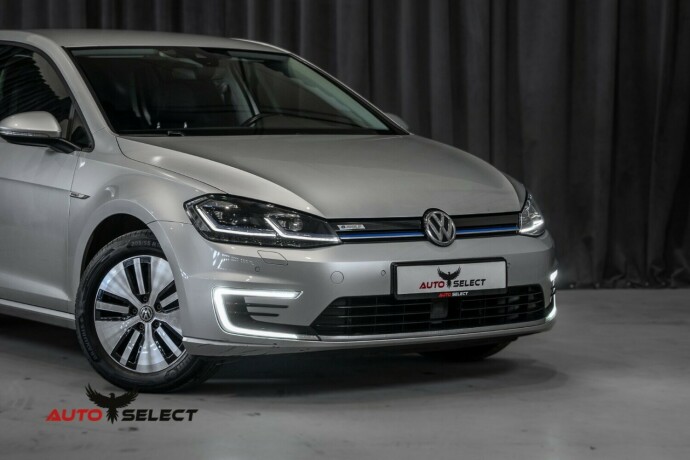 volkswagen-golf-elektrisitet-2019-big-1