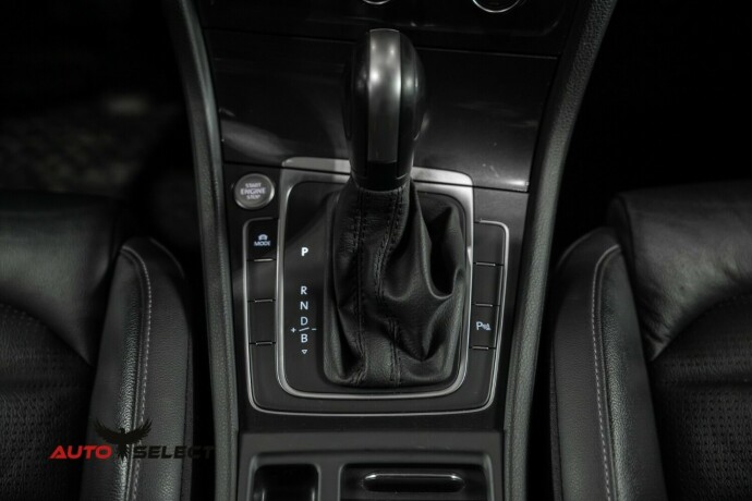 volkswagen-golf-elektrisitet-2019-big-33