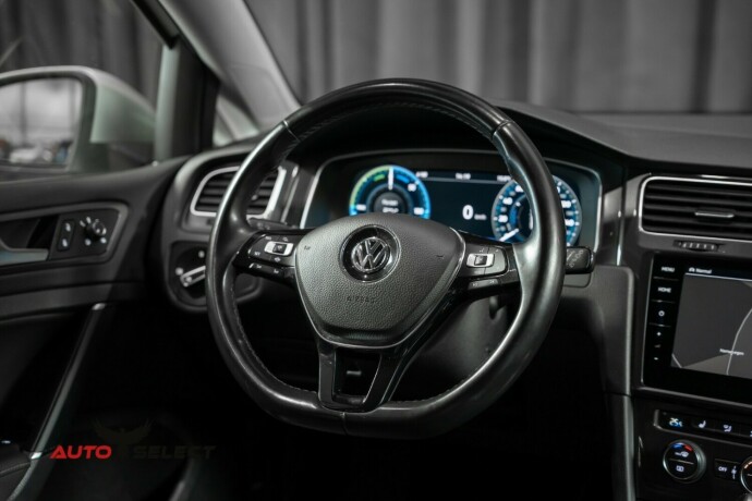 volkswagen-golf-elektrisitet-2019-big-23