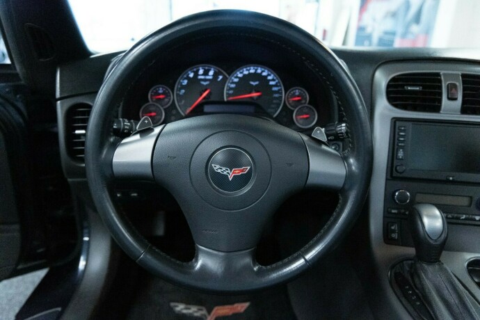 chevrolet-corvette-bensin-2006-big-11