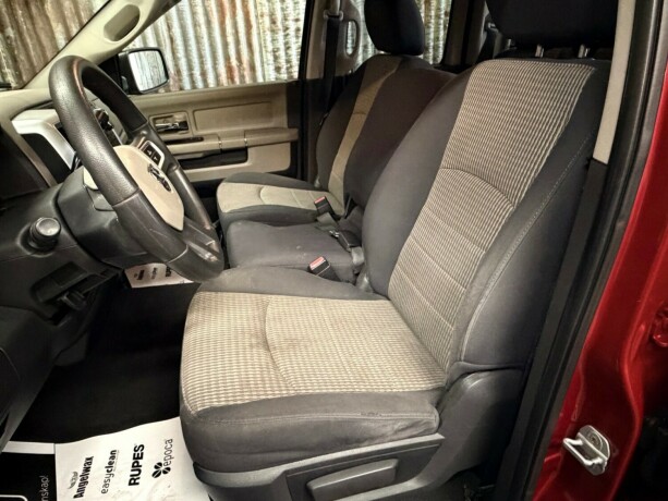 dodge-ram-bensin-2011-big-25