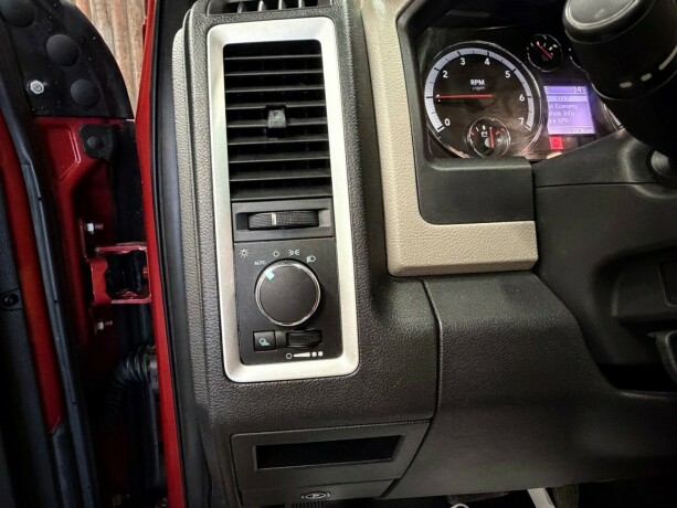 dodge-ram-bensin-2011-big-33