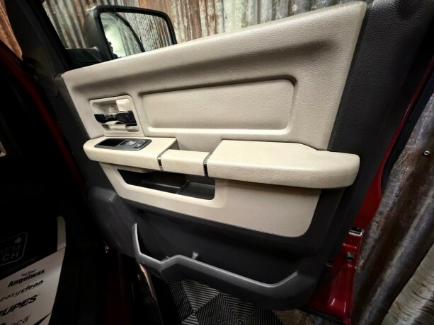 dodge-ram-bensin-2011-big-39