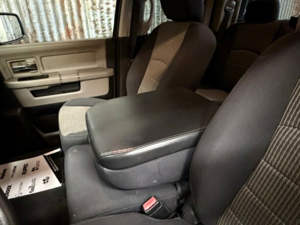 dodge-ram-bensin-2011-big-36