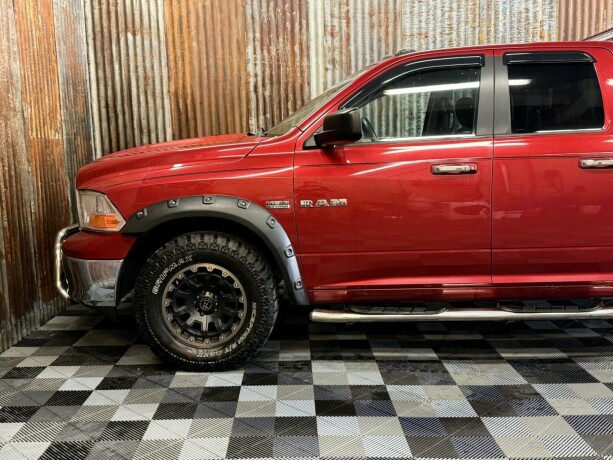 dodge-ram-bensin-2011-big-16