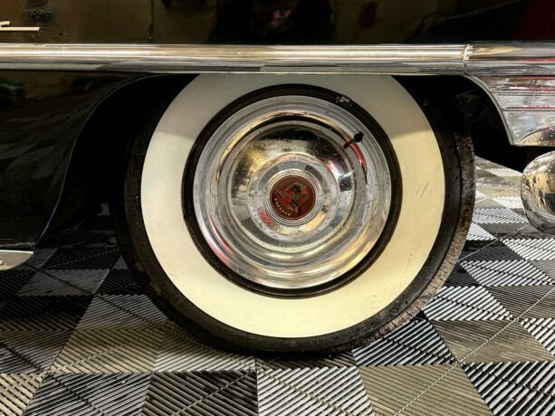 cadillac-62-bensin-1951-big-6