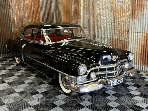 cadillac-62-bensin-1951-big-1