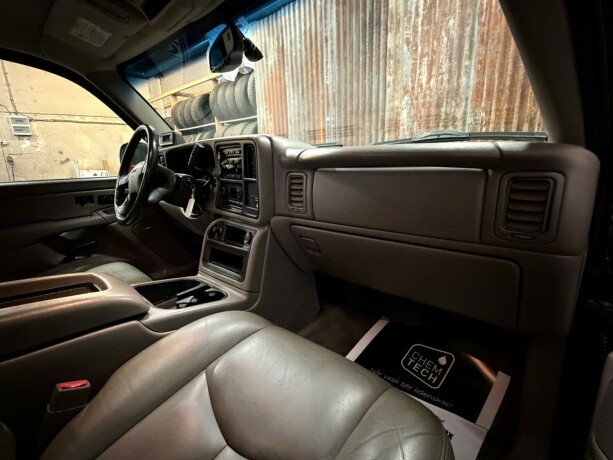 gmc-sierra-diesel-2005-big-36