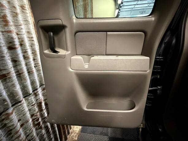 gmc-sierra-diesel-2005-big-40