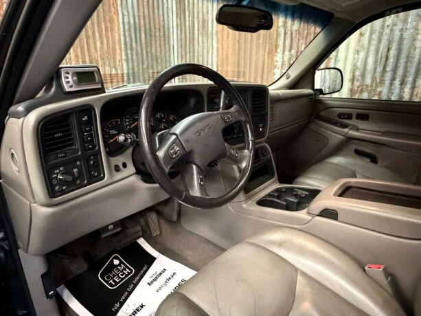 gmc-sierra-diesel-2005-big-24