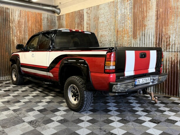 gmc-sierra-diesel-2005-big-12
