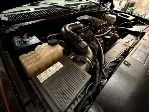 gmc-sierra-diesel-2005-big-48