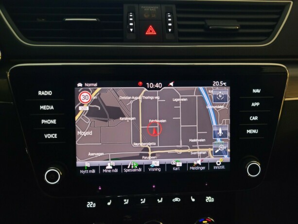 skoda-superb-diesel-2020-big-31