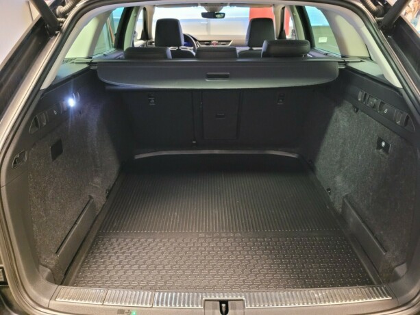 skoda-superb-diesel-2020-big-19