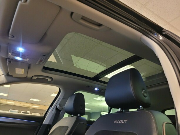 skoda-superb-diesel-2020-big-25