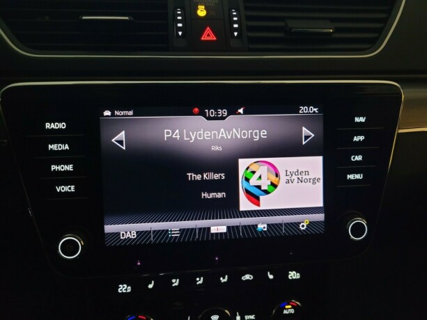 skoda-superb-diesel-2020-big-32