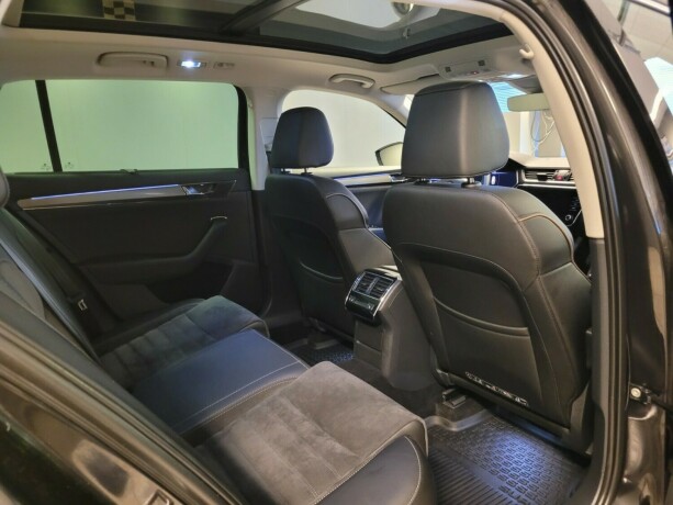 skoda-superb-diesel-2020-big-17
