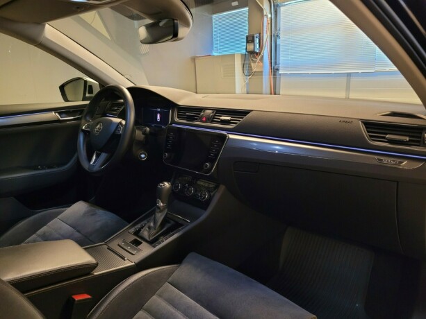 skoda-superb-diesel-2020-big-14