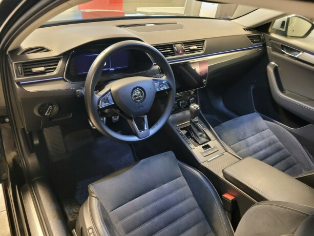 skoda-superb-diesel-2020-big-26