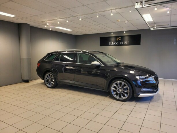 skoda-superb-diesel-2020-big-2