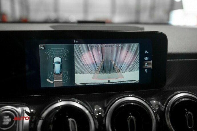 mercedes-benz-glb-diesel-2021-big-53