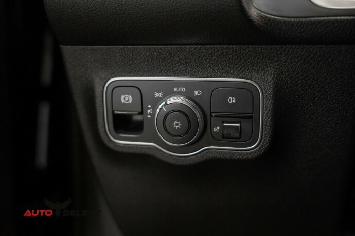 mercedes-benz-glb-diesel-2021-big-36