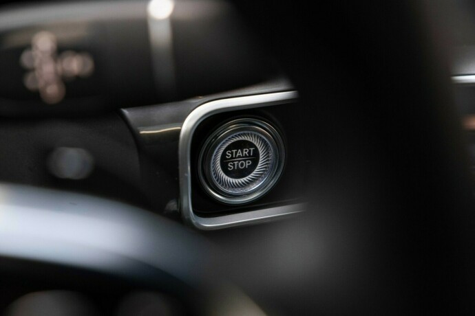 mercedes-benz-eqc-elektrisitet-2023-big-17
