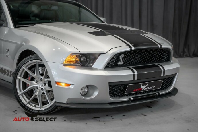 ford-mustang-bensin-2011-big-1