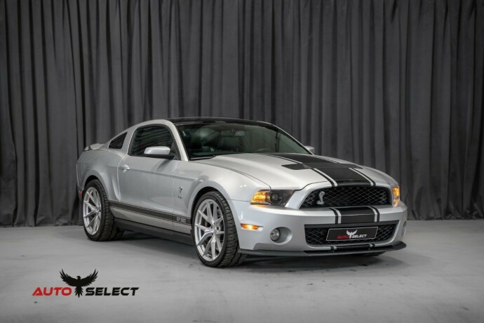 ford-mustang-bensin-2011-big-3