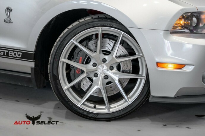 ford-mustang-bensin-2011-big-2