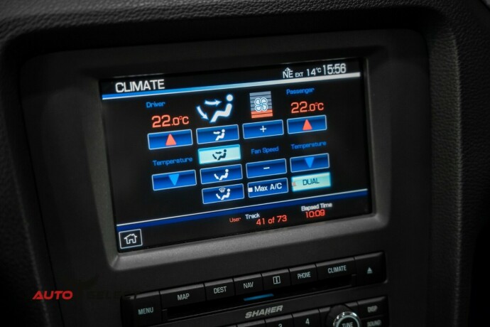 ford-mustang-bensin-2011-big-41