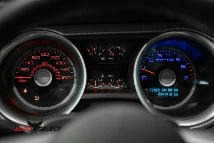 ford-mustang-bensin-2011-big-32