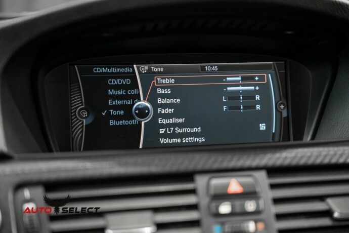 bmw-m3-bensin-2010-big-45