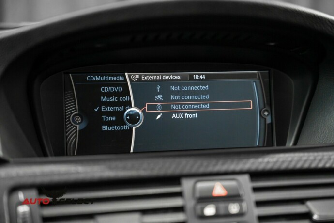 bmw-m3-bensin-2010-big-44
