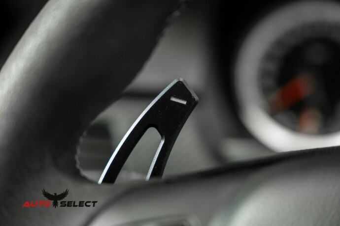 bmw-m3-bensin-2010-big-31