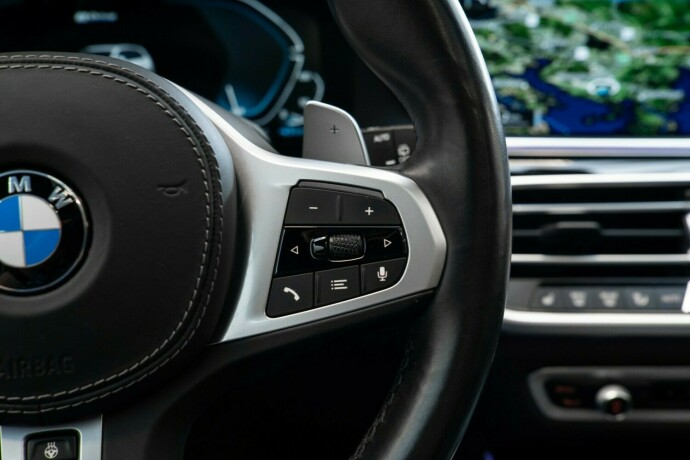bmw-x5-elektrisitetbensin-2021-big-16