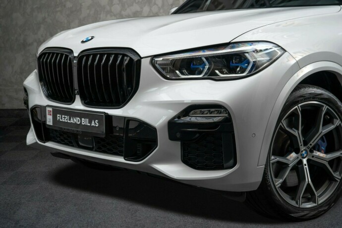 bmw-x5-elektrisitetbensin-2021-big-2