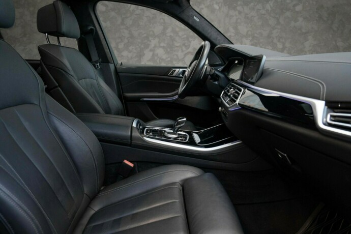 bmw-x5-elektrisitetbensin-2021-big-39